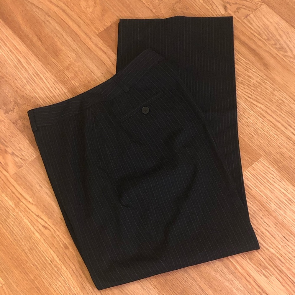 AK ANNE KLEIN black trouser yellow pinstripes